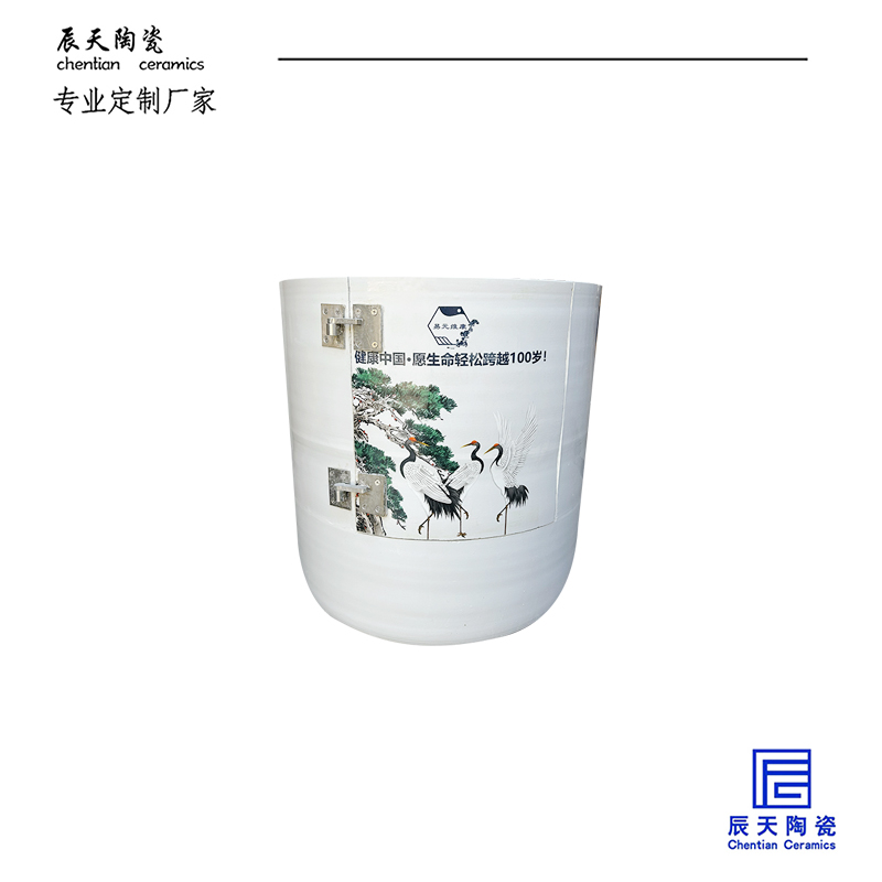 <b>客户定制 山水陶瓷养生缸</b>